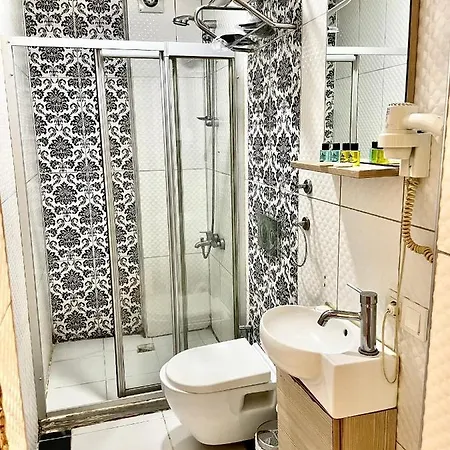 Apart * Стамбул